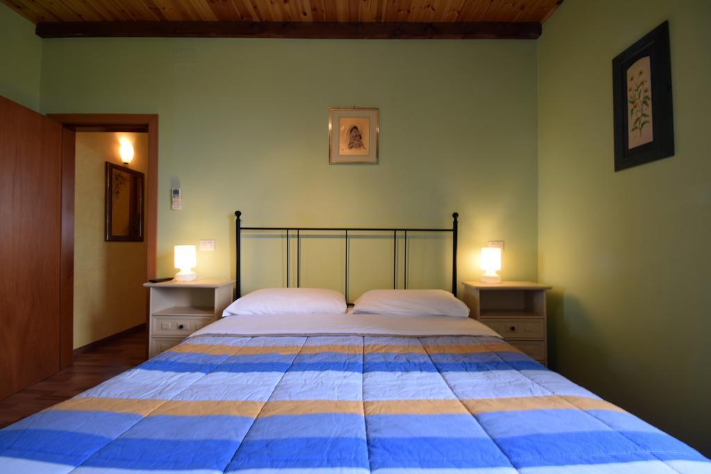 Agriturismo Al Rifugio Divino Belvedere Ostrense Exterior foto